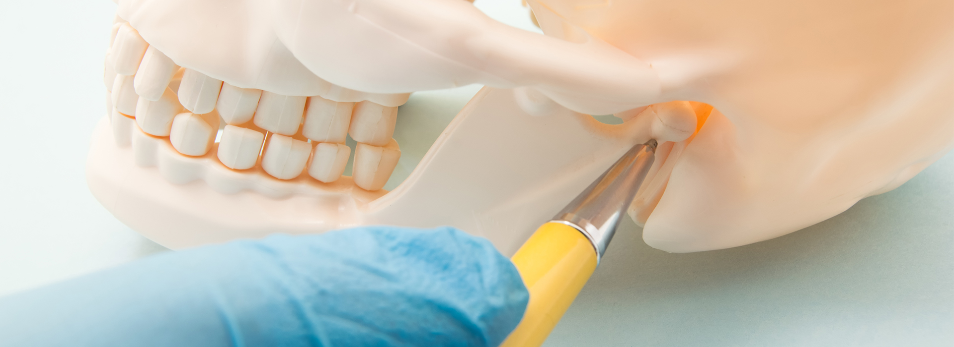 TMJ Dentist in Glen Cove